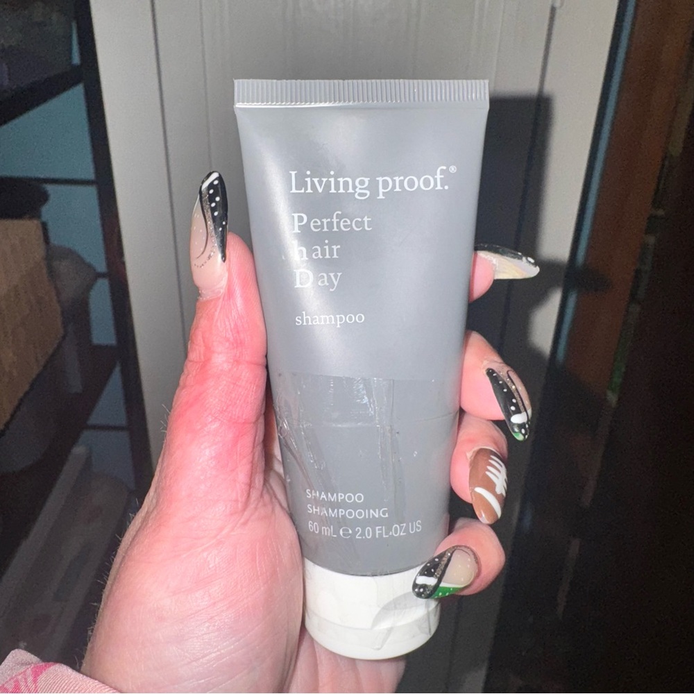 Perfect hair day shampoo mini